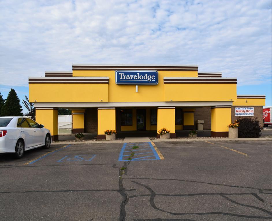 Travelodge By Wyndham Grand Forks Esterno foto
