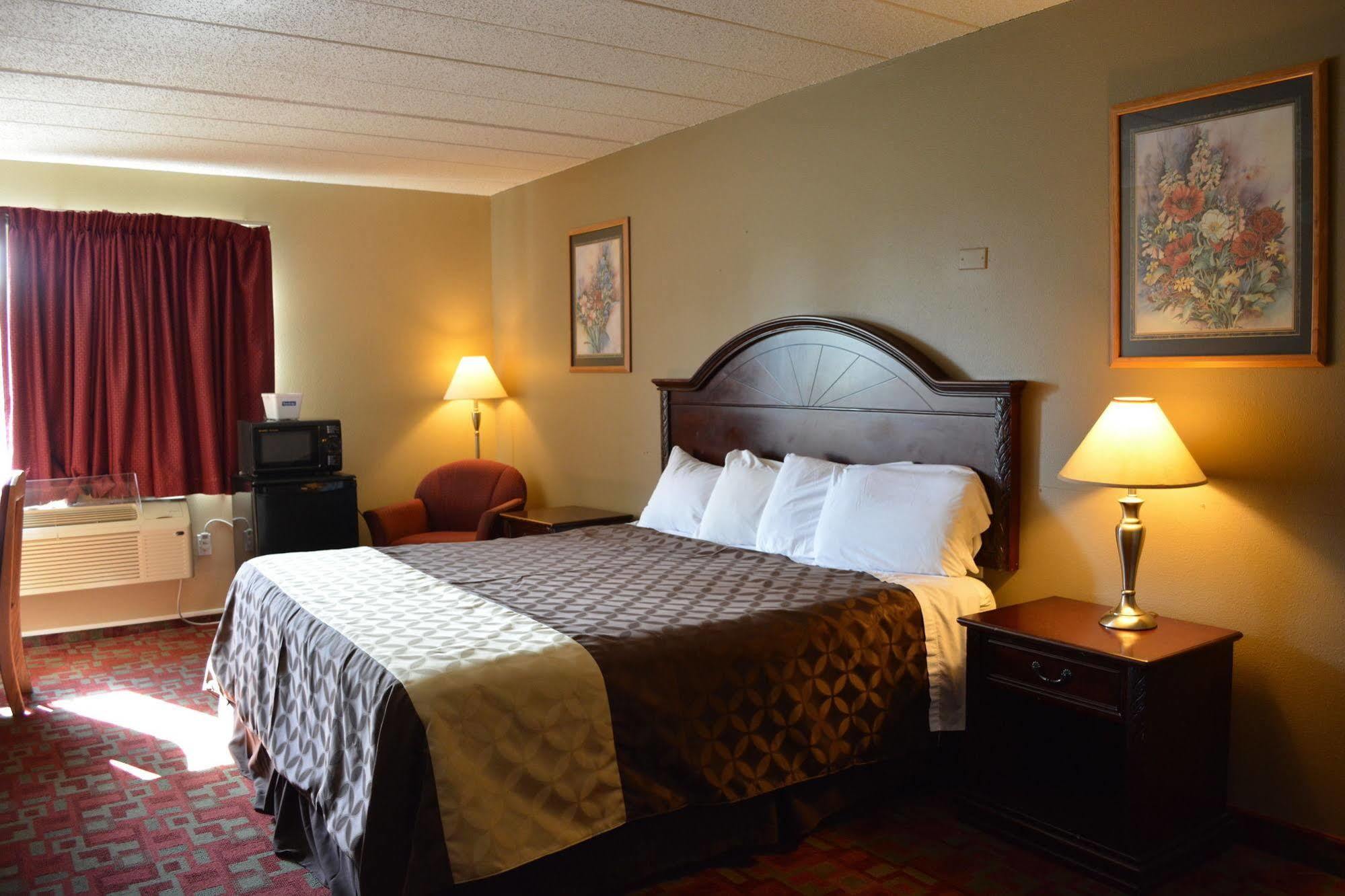 Travelodge By Wyndham Grand Forks Esterno foto