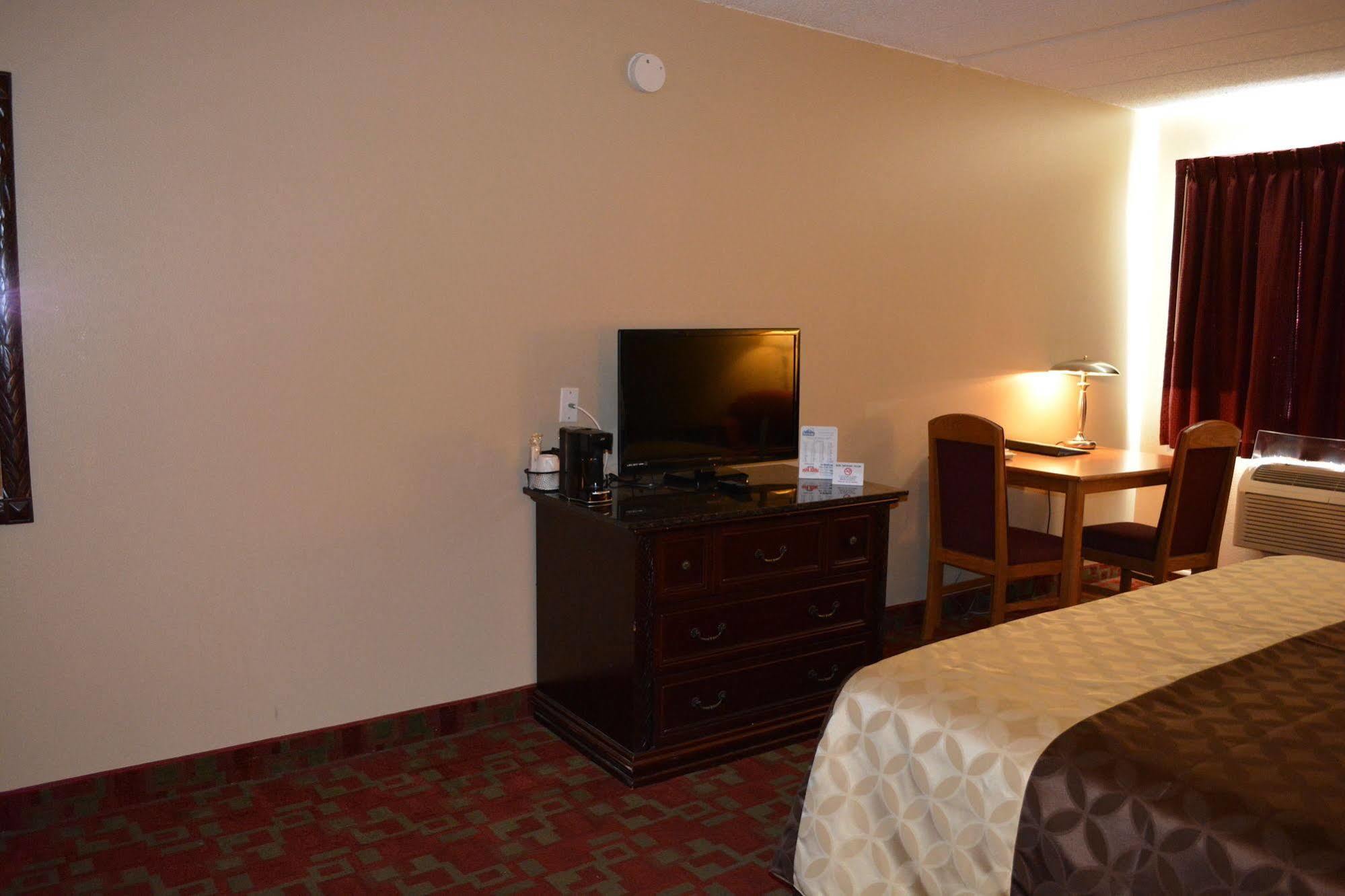 Travelodge By Wyndham Grand Forks Esterno foto